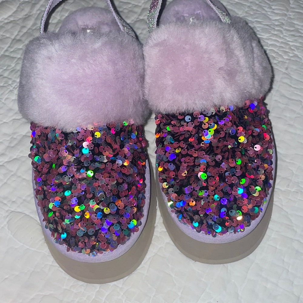 SEQUENCE UGGS